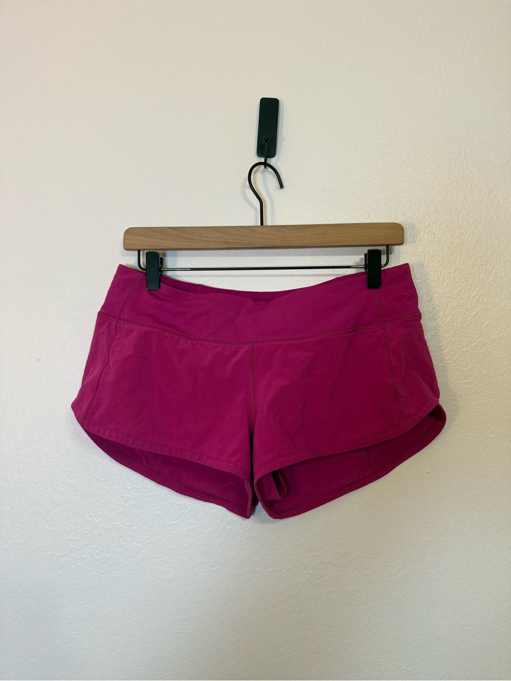 Lululemon Speed Up Short *2.5"
Ripened Raspberry - Picture 2 of 6